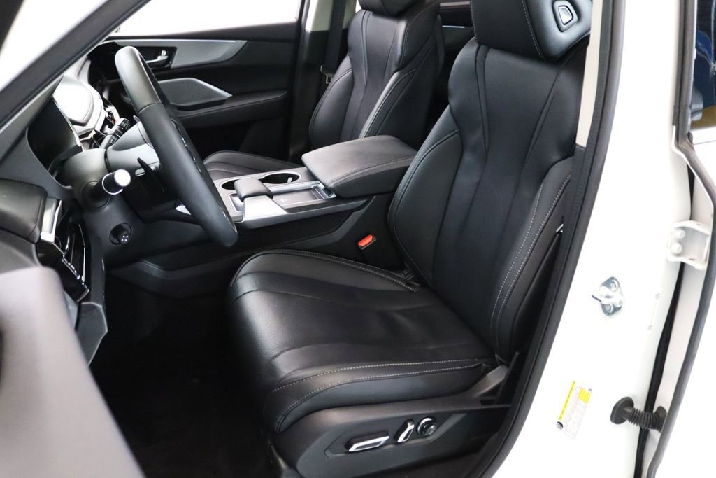 Certified 2024 Acura MDX SH-AWD w/ Technology Package image 11