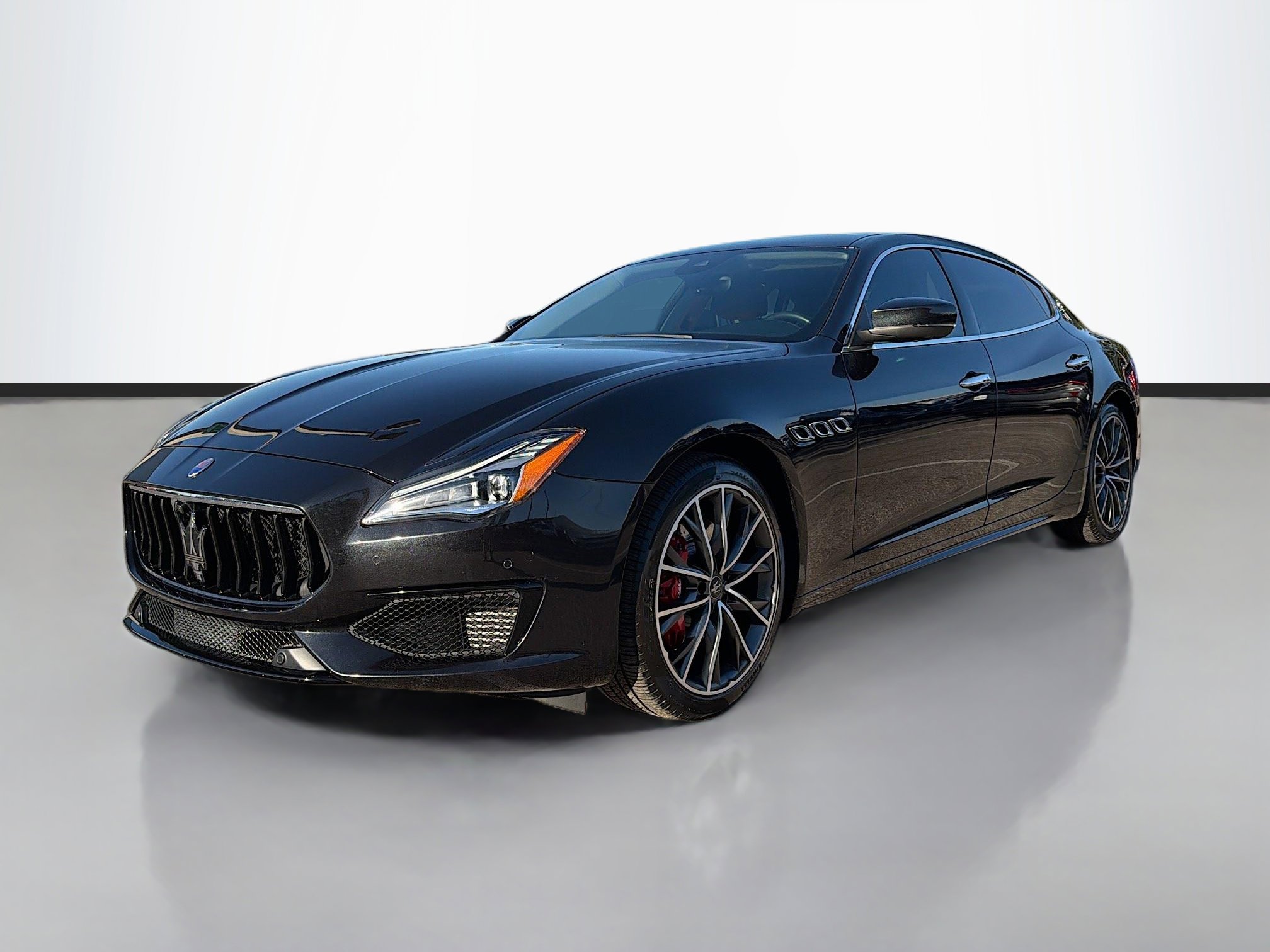 Used 2021 Maserati Quattroporte S image 7