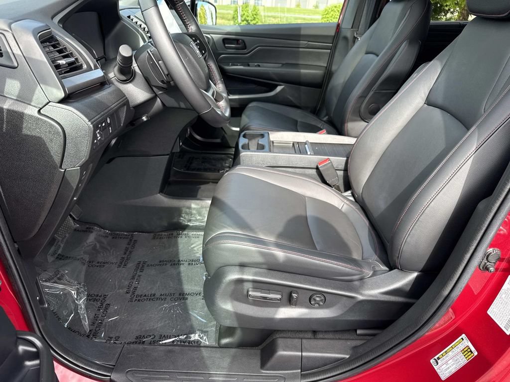 Used 2023 Honda Odyssey Sport image 24