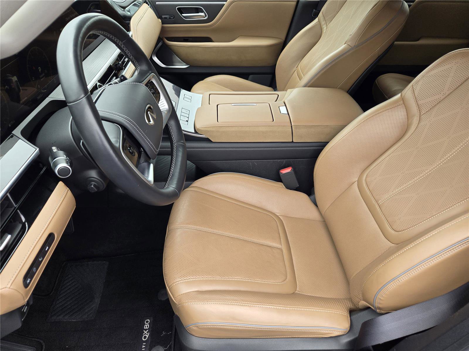 Used 2025 INFINITI QX80 Sensory AWD/4WD image 12
