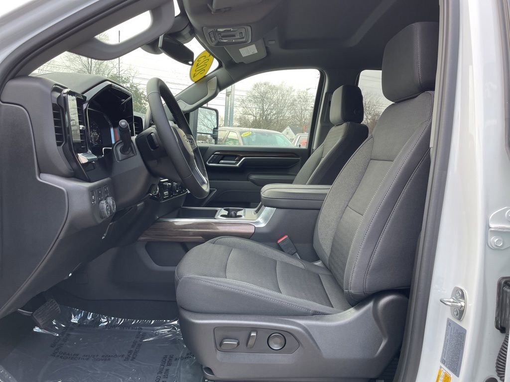 New 2025 Chevrolet Silverado 2500 LT w/ All Star Edition image 4