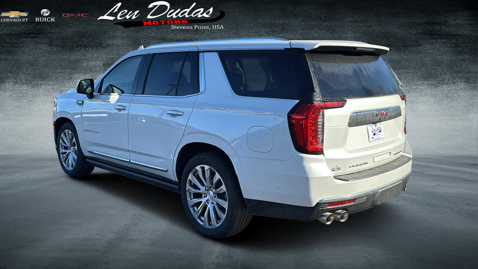 Certified 2023 GMC Yukon Denali w/ Denali Reserve Package image 3