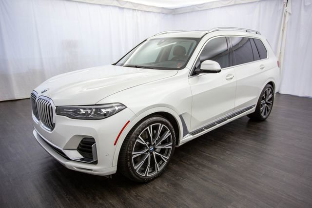 Used 2020 BMW X7 xDrive40i w/ Executive Package image 3