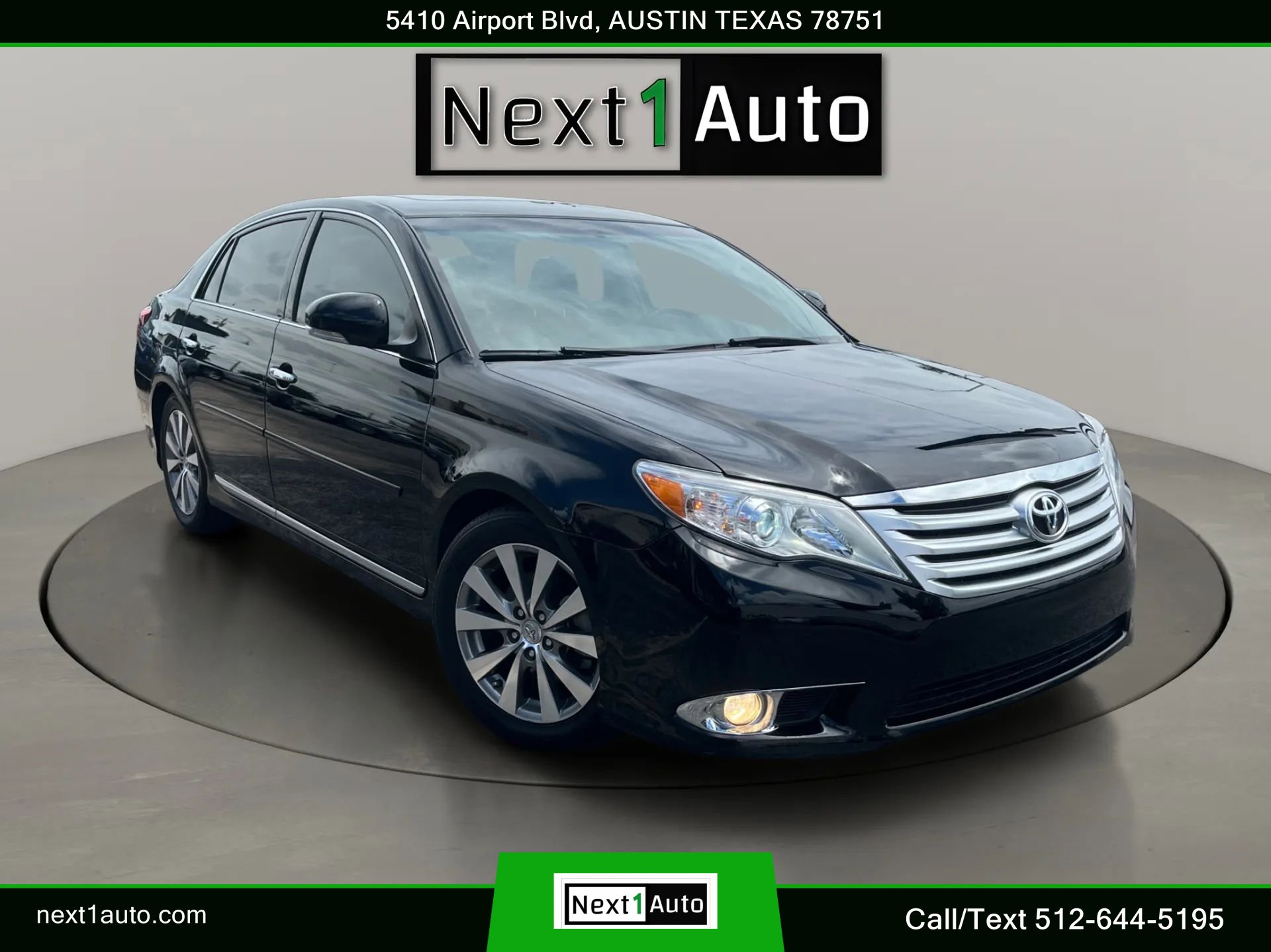 Used 2011 Toyota Avalon Limited FWD image 2