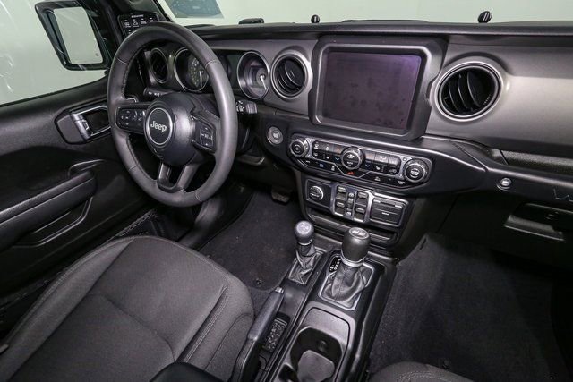 Used 2023 Jeep Wrangler Willys 4xe w/ Sun & Screen Package image 18