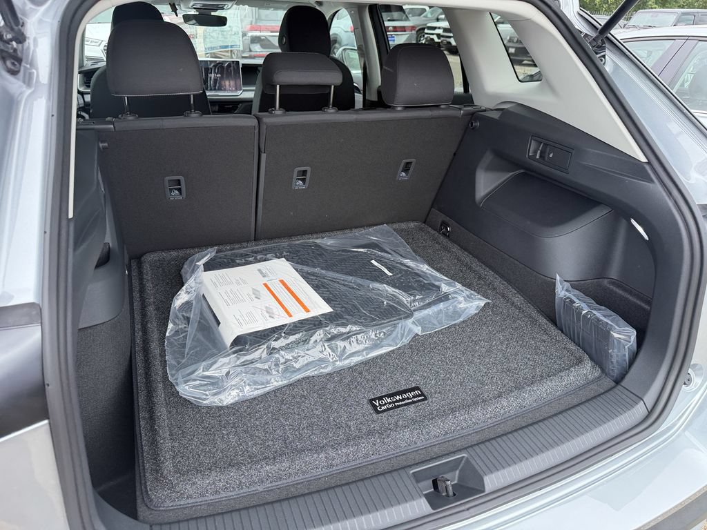 New 2026 Volkswagen Tiguan S FWD image 26