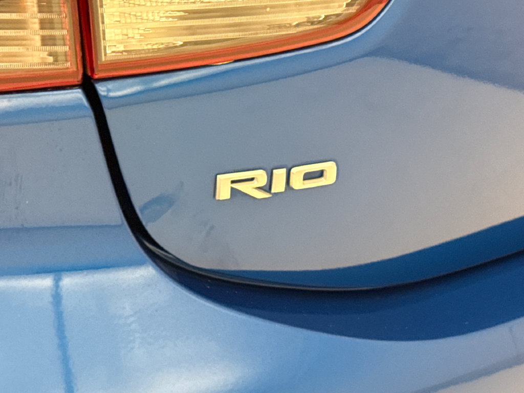 Used 2023 Kia Rio S FWD image 11