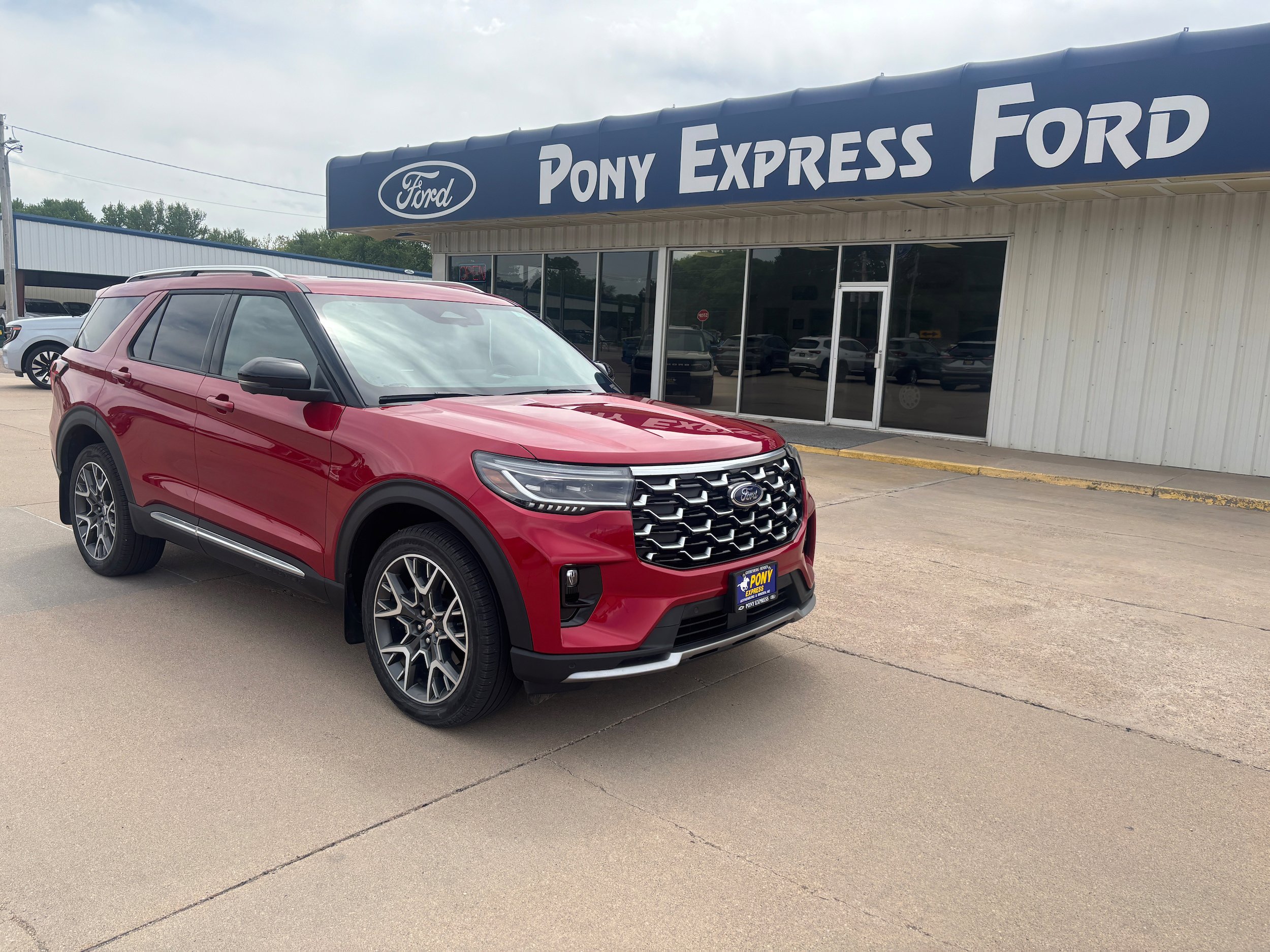 Used 2025 Ford Explorer Platinum w/ Ultimate Package