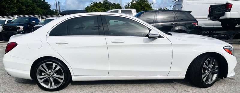 Used 2019 Mercedes-Benz C 300 Sedan image 6