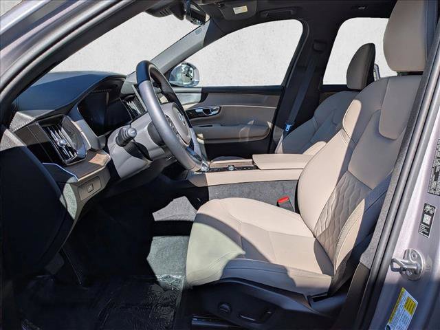 Certified 2026 Volvo XC90 B6 Plus w/ Protection Package AWD/4WD image 17