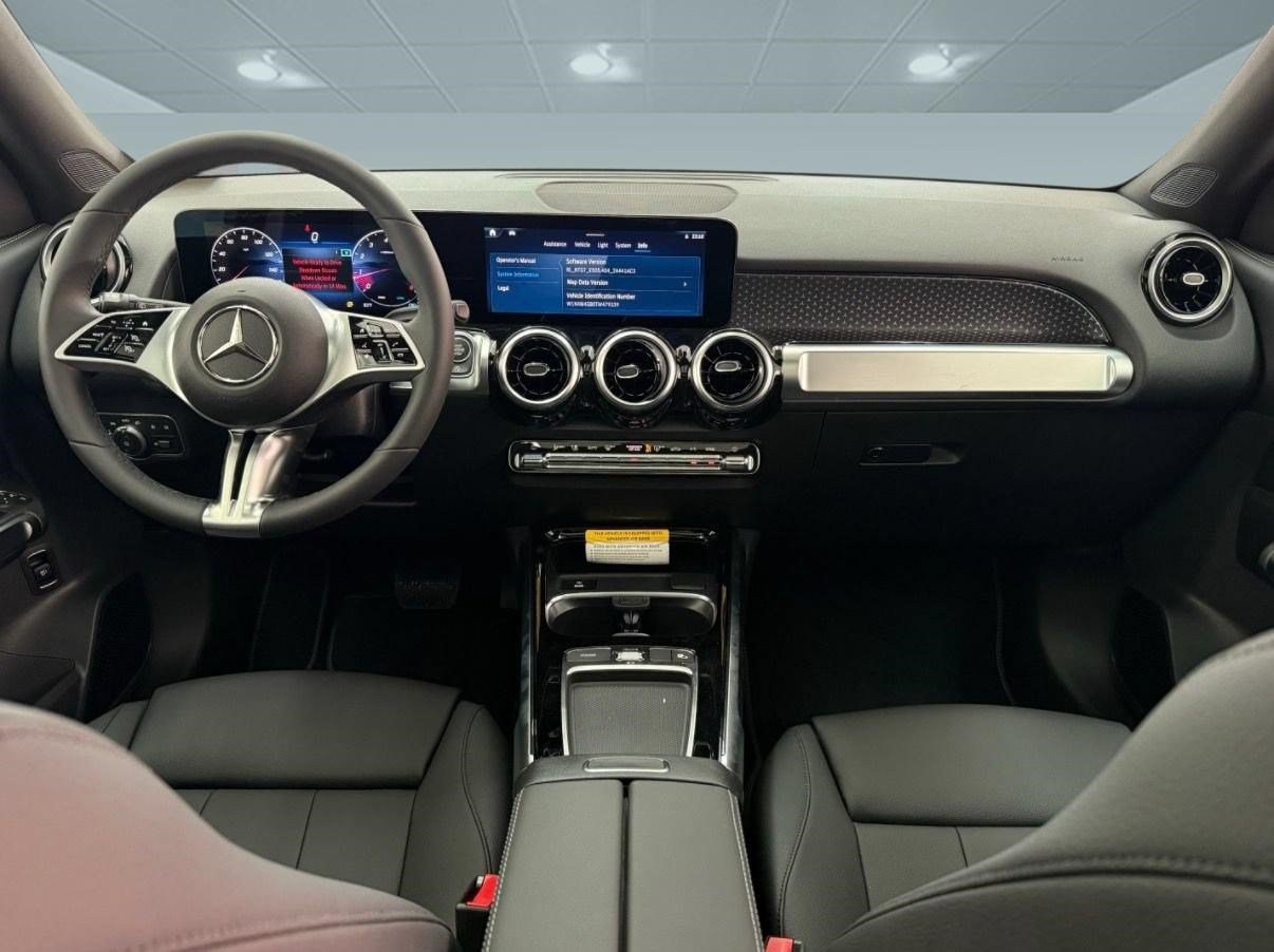 New 2026 Mercedes-Benz GLB 250 image 12