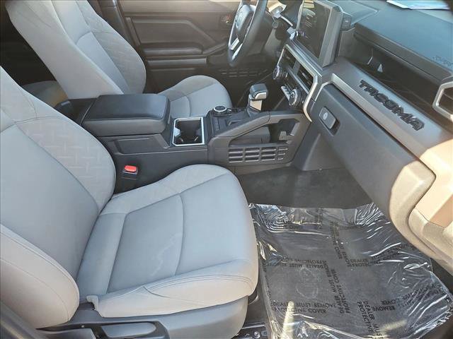Used 2024 Toyota Tacoma SR5 AWD/4WD image 26