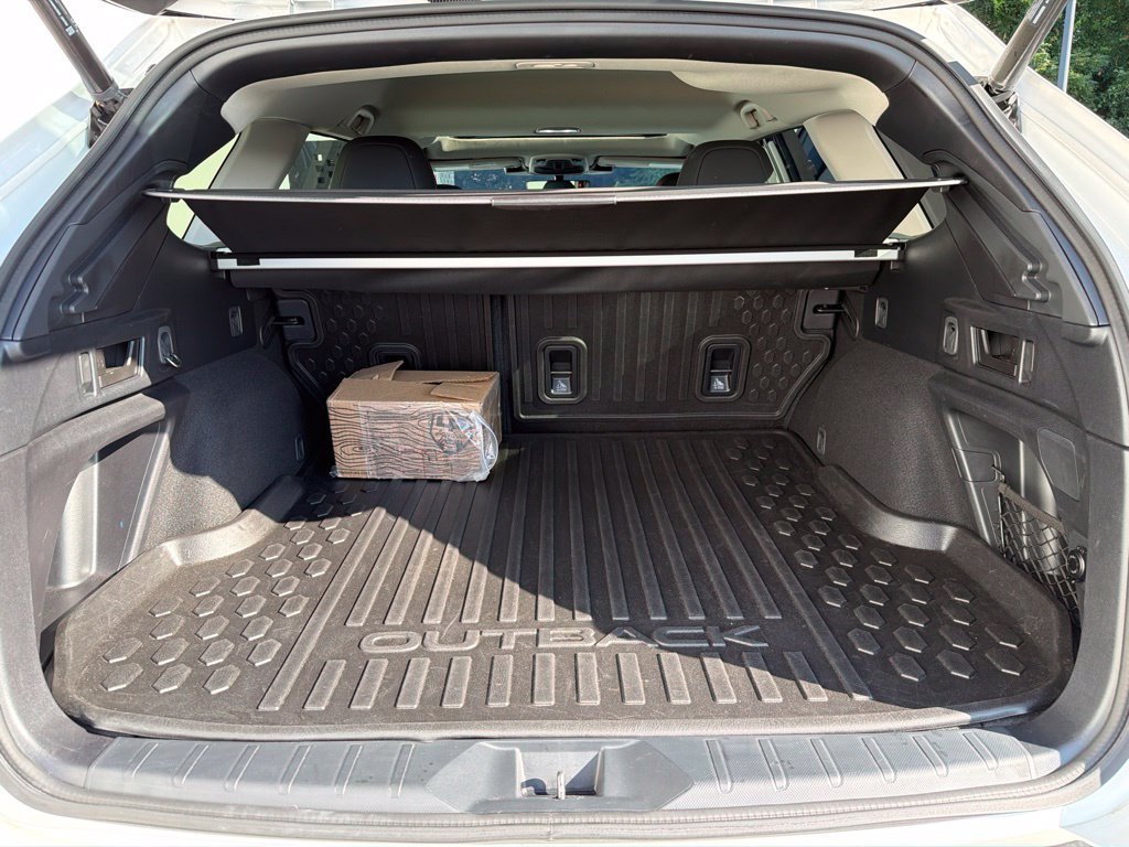 Used 2023 Subaru Outback Onyx Edition XT AWD/4WD image 15