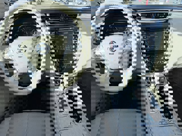 Used 2015 Nissan Murano SL w/ SL Technology Package image 16