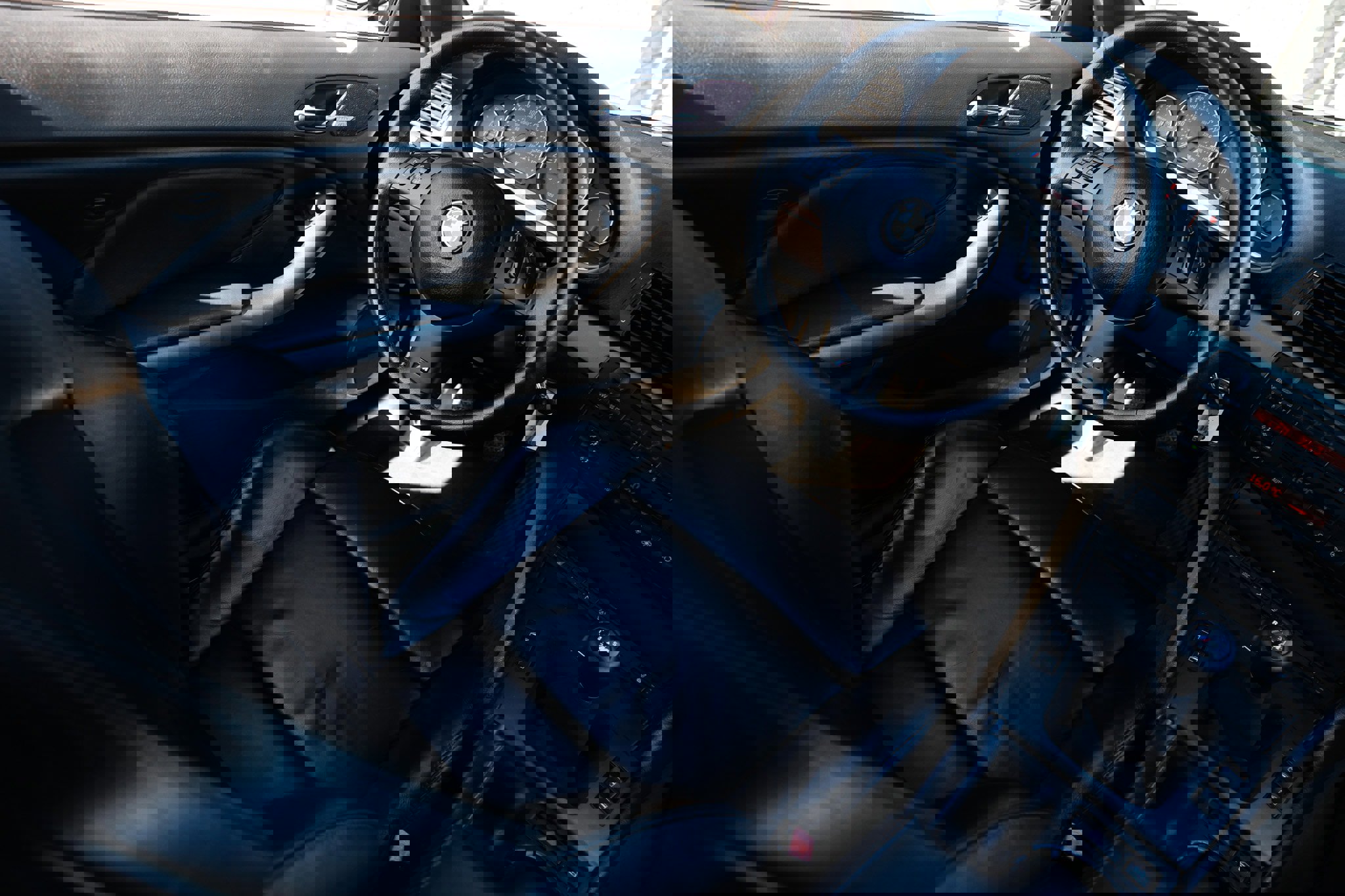 Used 2002 BMW M3 Coupe image 25