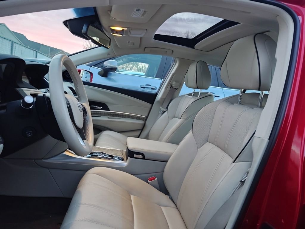 Used 2018 Acura RLX w/ Technology Package image 8