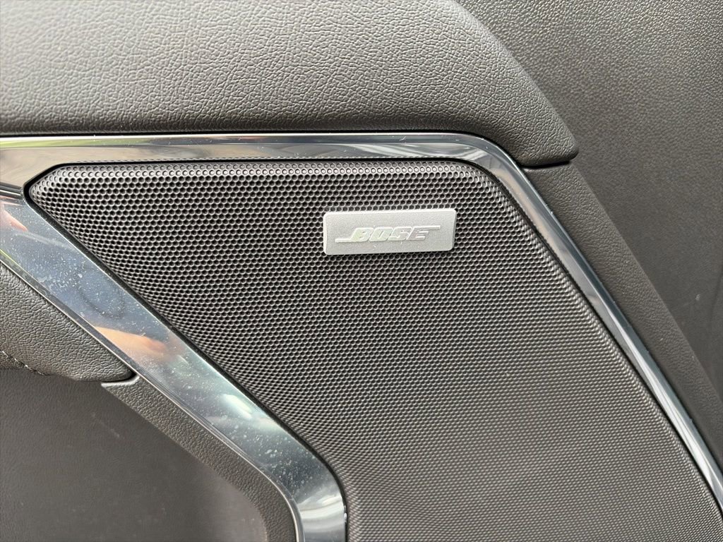 Used 2025 Chevrolet Silverado 1500 LT Trail Boss w/ Convenience Package II AWD/4WD image 17