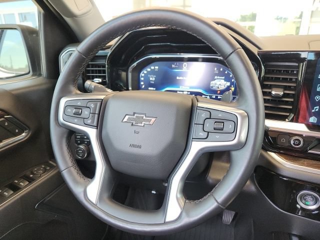 Used 2022 Chevrolet Silverado 1500 RST AWD/4WD image 23