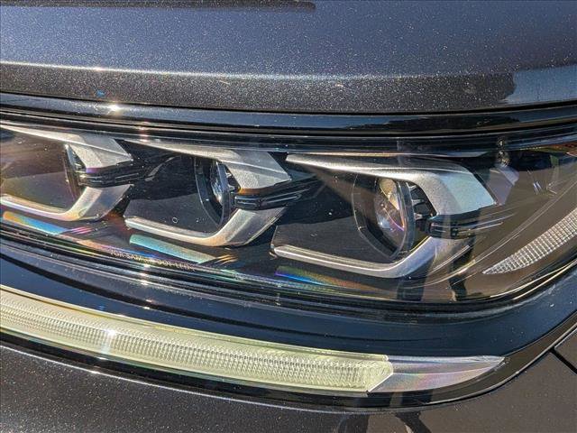 Used 2023 Kia Sorento SX image 9