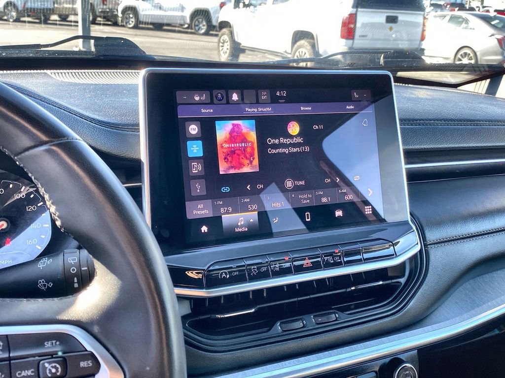 Used 2023 Jeep Compass Limited image 13