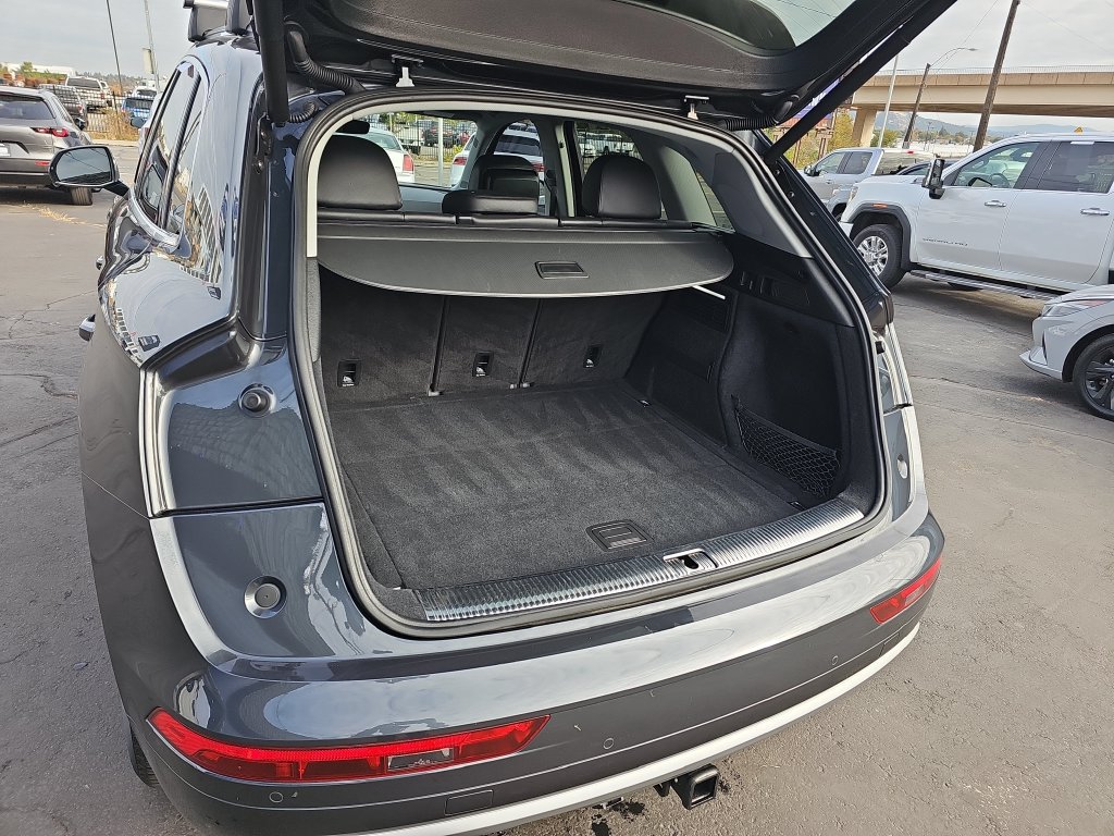 Used 2019 Audi Q5 Prestige AWD/4WD image 18