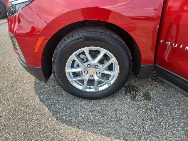 Used 2024 Chevrolet Equinox LT FWD image 27