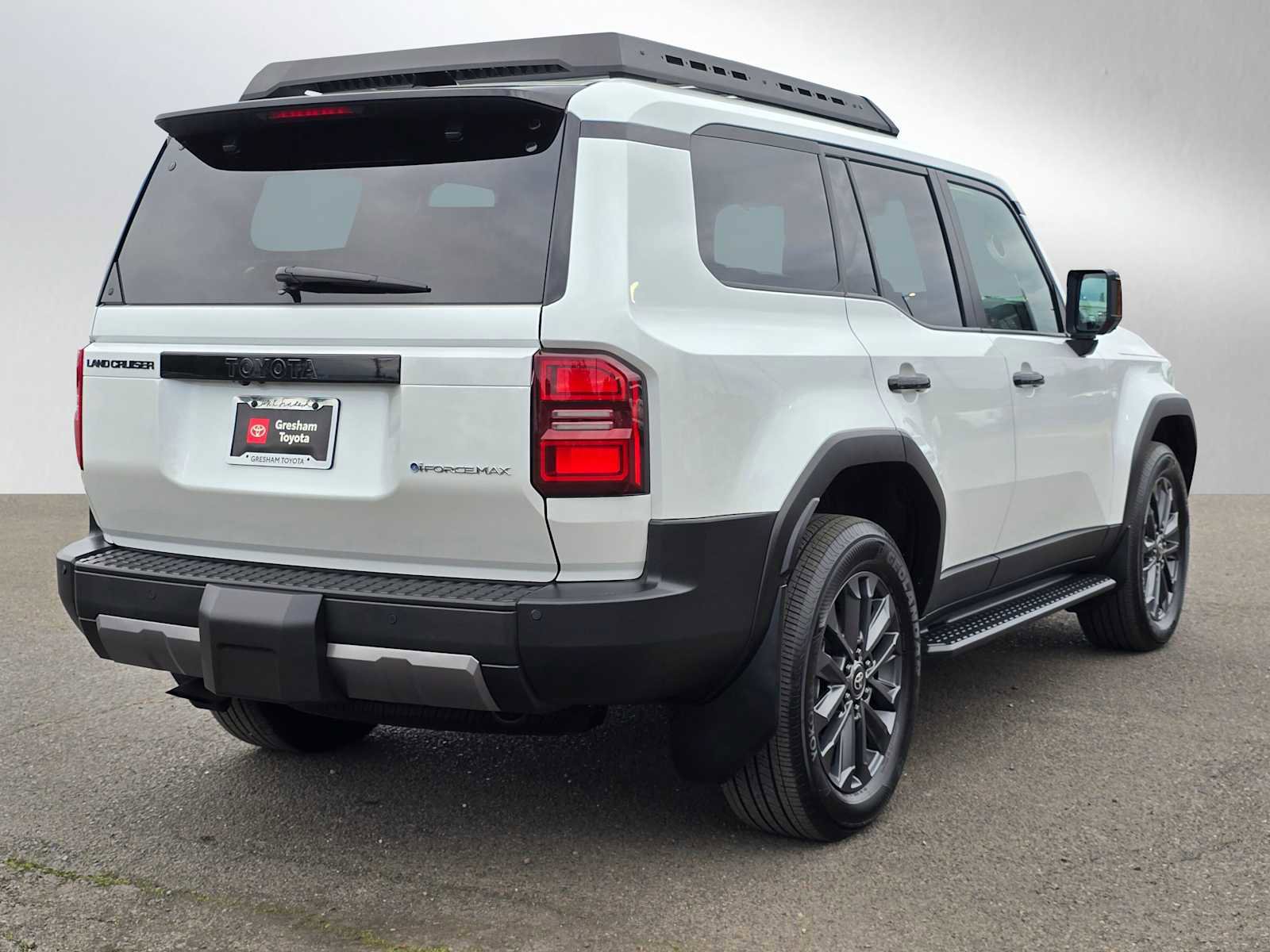 Certified 2025 Toyota Land Cruiser image 3