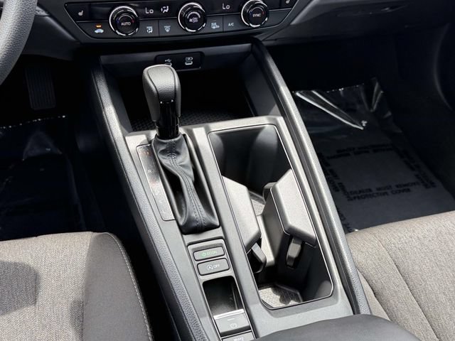 Certified 2025 Honda Accord SE image 15