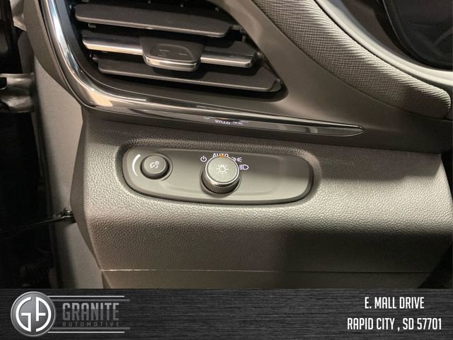 Used 2025 Buick Envista Preferred w/ Convenience I Package image 47