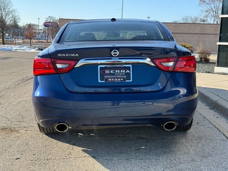 Used 2017 Nissan Maxima 3.5 S image 4