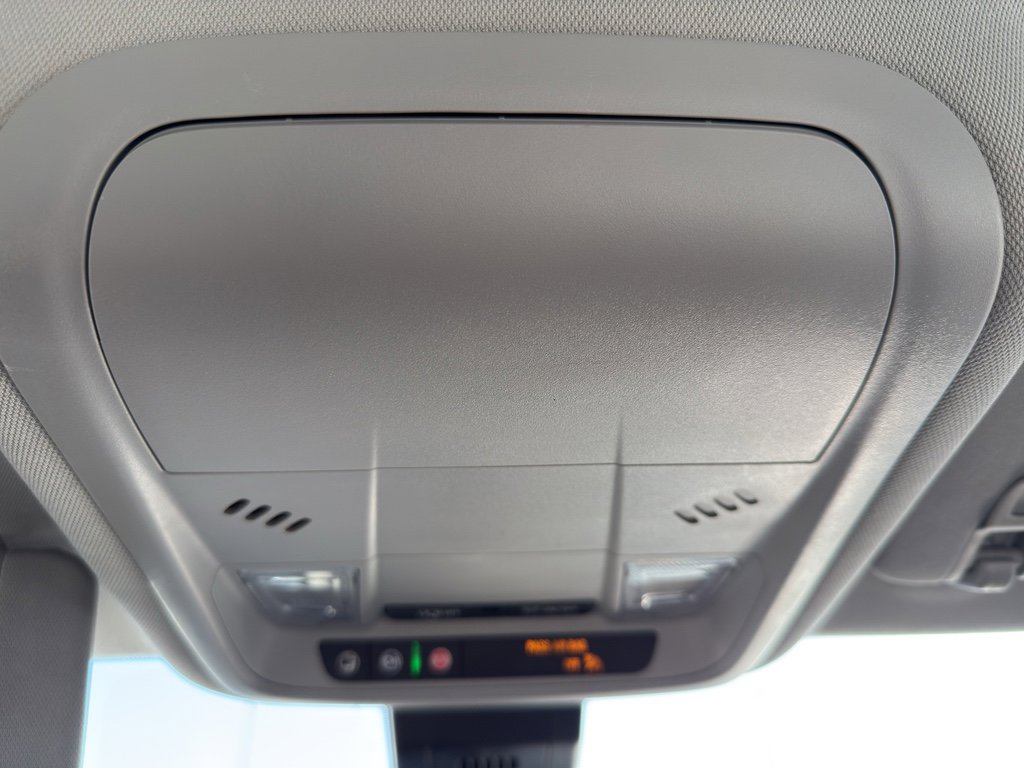 Used 2023 Chevrolet Equinox LS w/ Driver Confidence II Package image 23