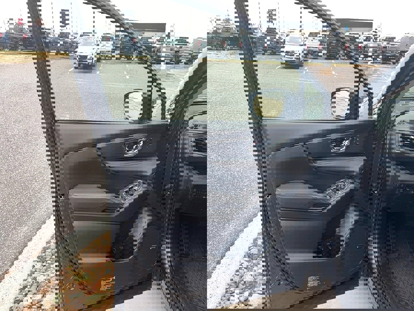 Certified 2025 Subaru Ascent Limited w/ Popular Package #2 image 13