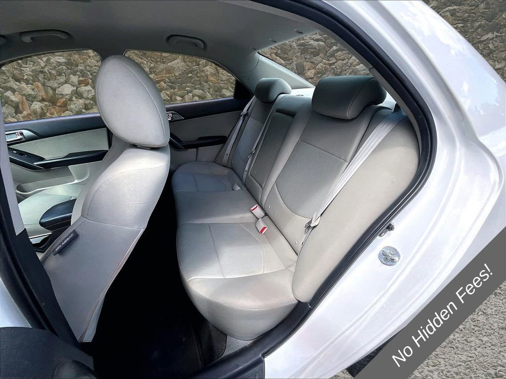 Used 2013 Kia Forte EX w/ Fuel Economy Pkg FWD image 23