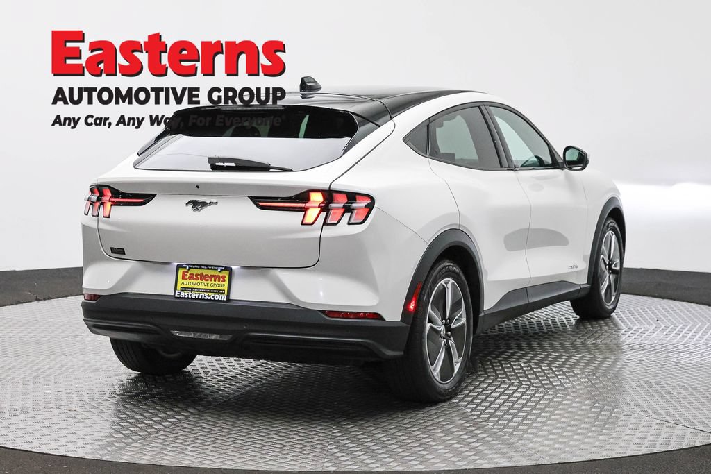 Used 2021 Ford Mustang Mach-E Select w/ Comfort/Appearance Package AWD/4WD image 5