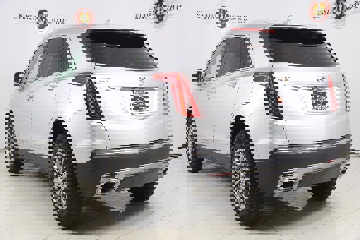 Used 2020 Cadillac XT5 Premium Luxury image 4