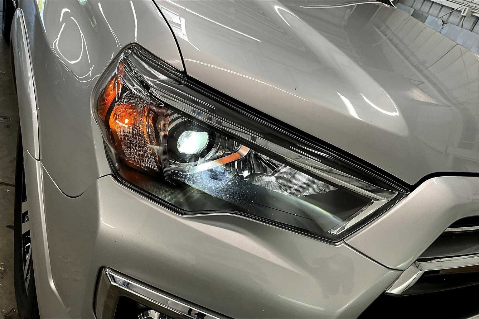 Used 2023 Toyota 4Runner Limited image 31