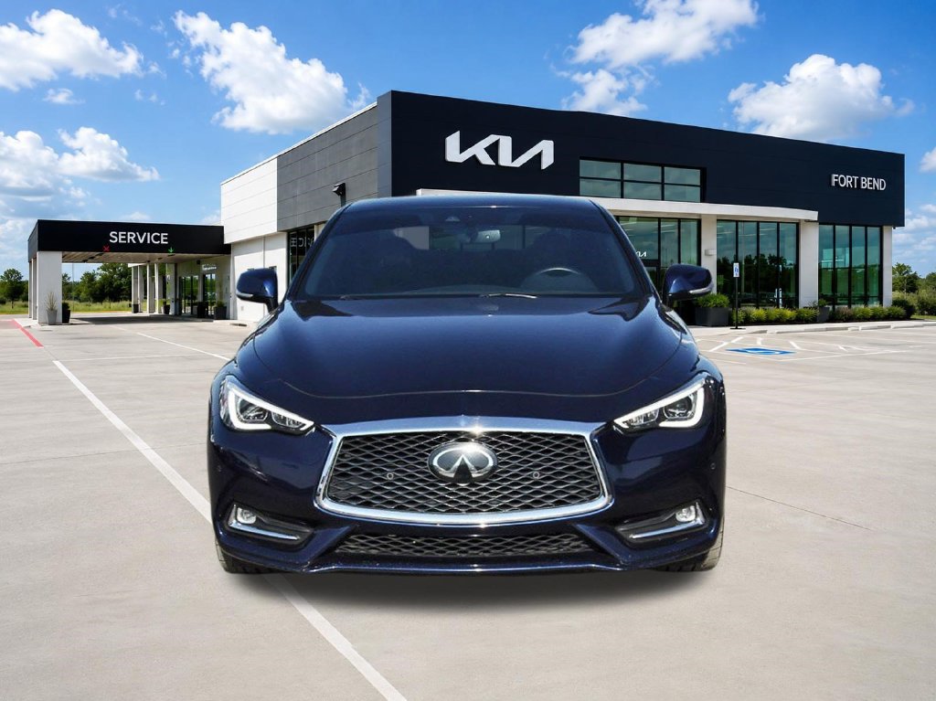 Used 2022 INFINITI Q60 3.0t Luxe w/ Cargo Package RWD image 2
