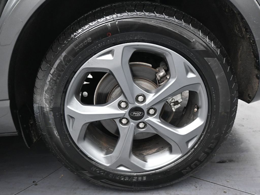 Used 2024 Ford Escape ST-Line image 34