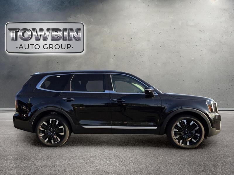 Certified 2025 Kia Telluride SX FWD image 3