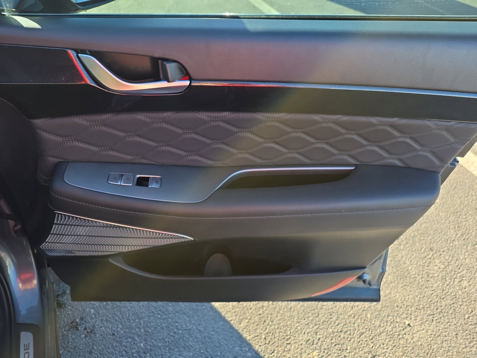 Used 2022 Hyundai Palisade Calligraphy image 27