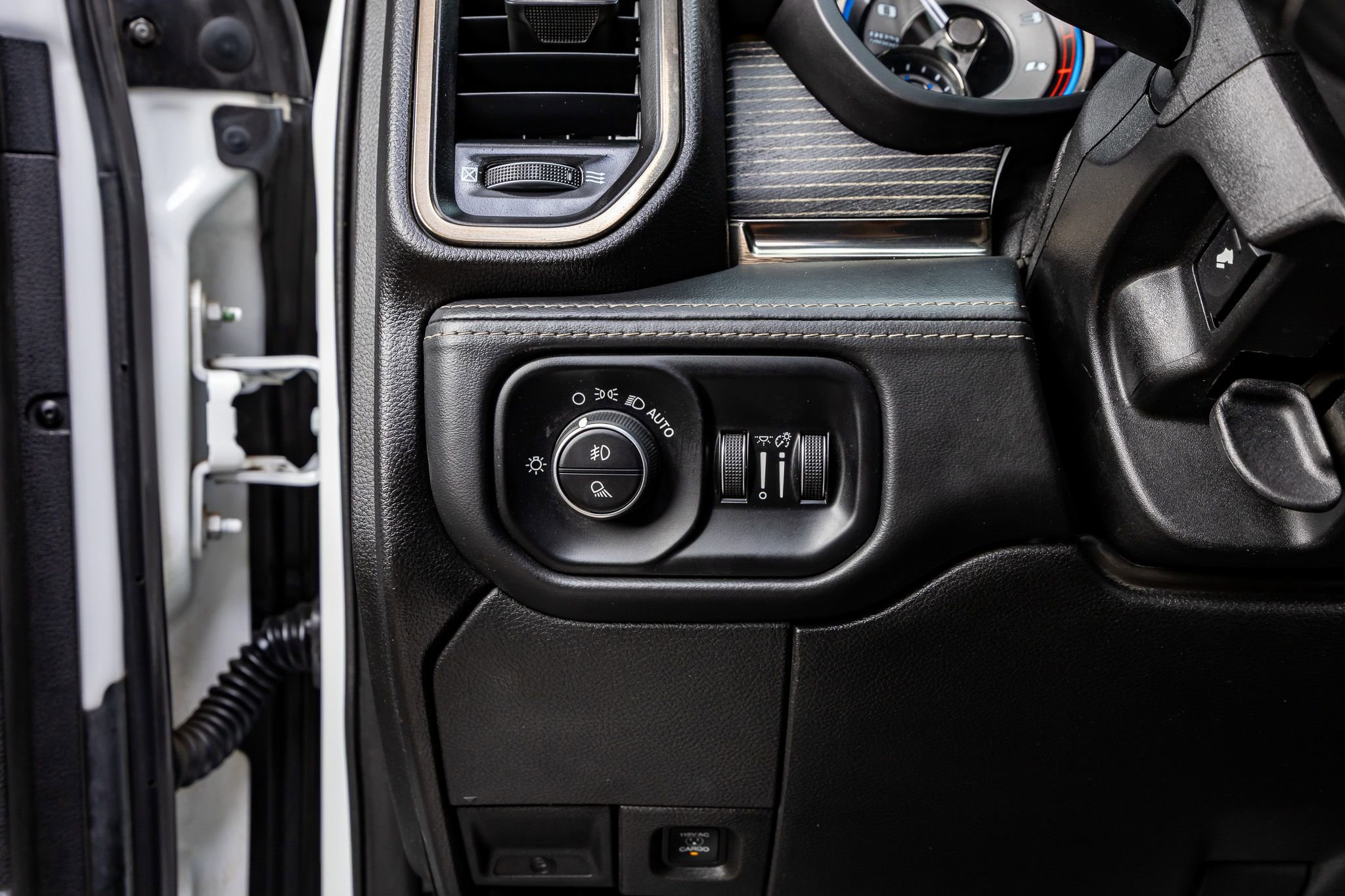 Used 2021 RAM 3500 Limited image 19