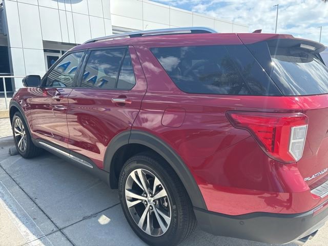 Certified 2020 Ford Explorer Platinum w/ Premium Technology Package image 5
