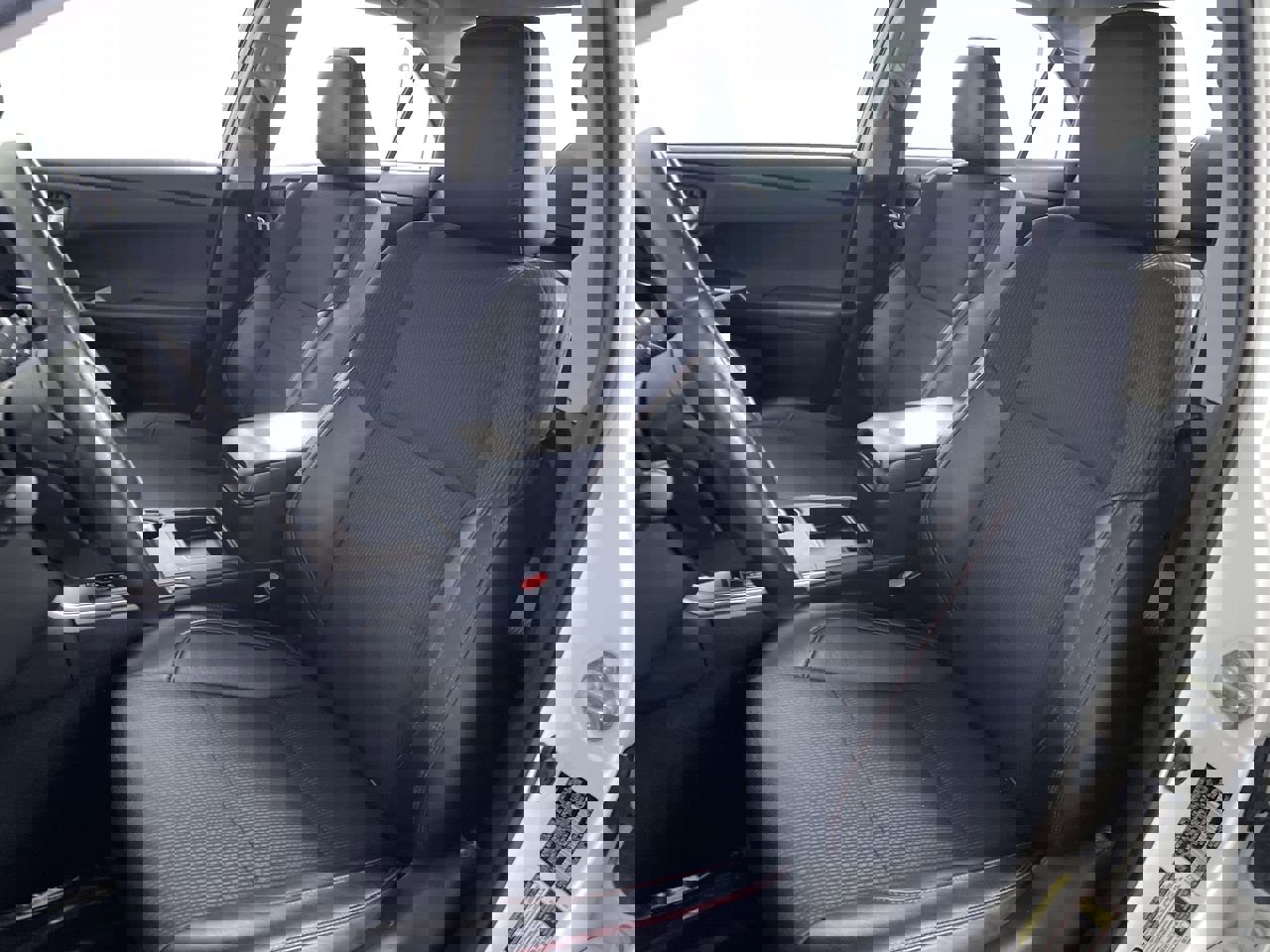 Used 2017 Toyota Camry SE image 12