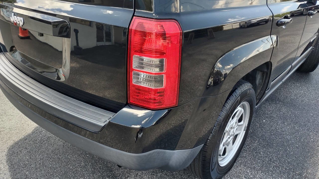 Used 2016 Jeep Patriot Sport w/ Power Value Group image 23