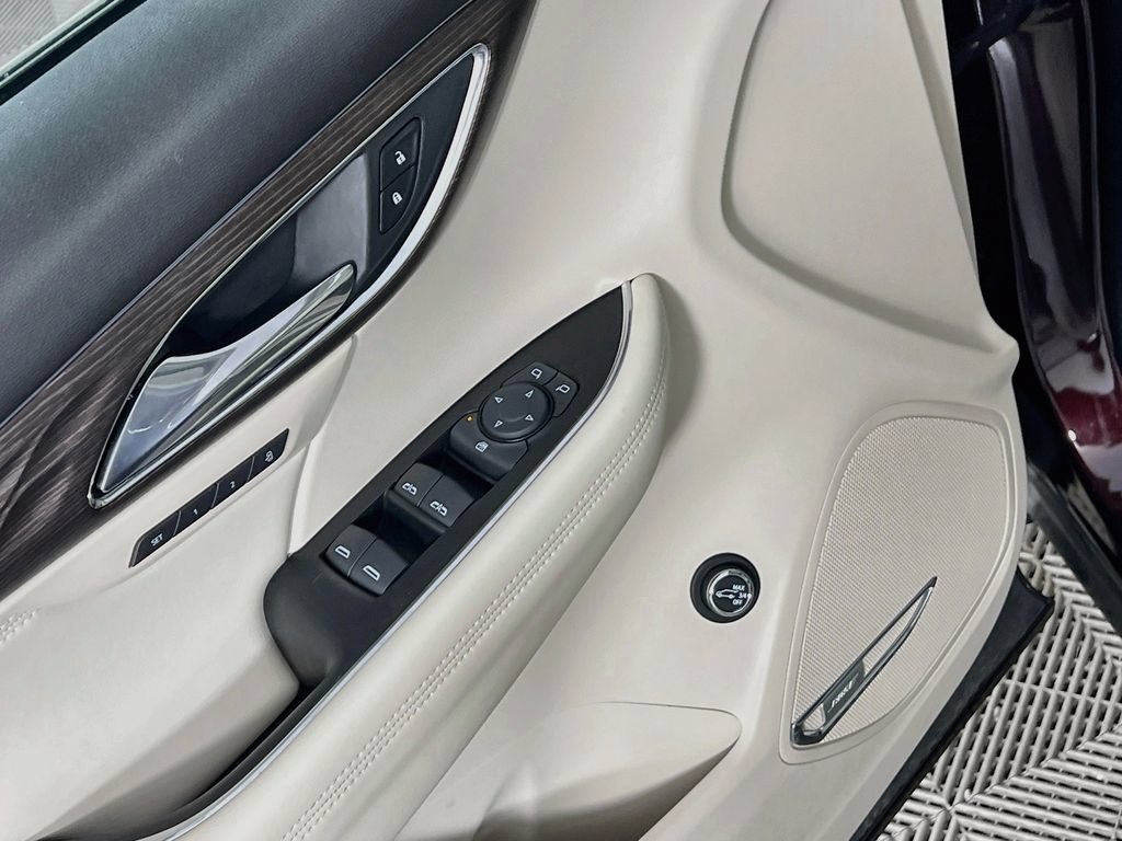 Certified 2023 Buick Envision Avenir AWD/4WD image 17