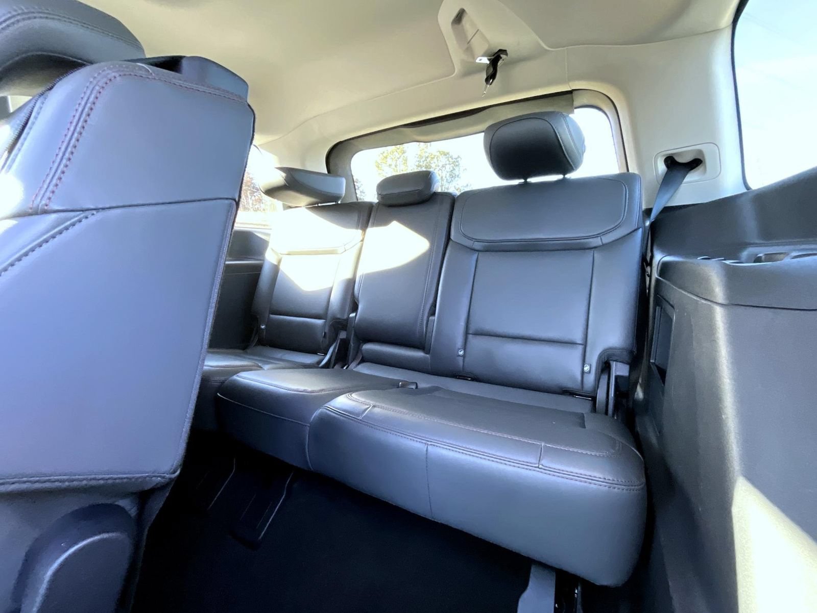 Used 2025 Ford Expedition Active AWD/4WD image 21