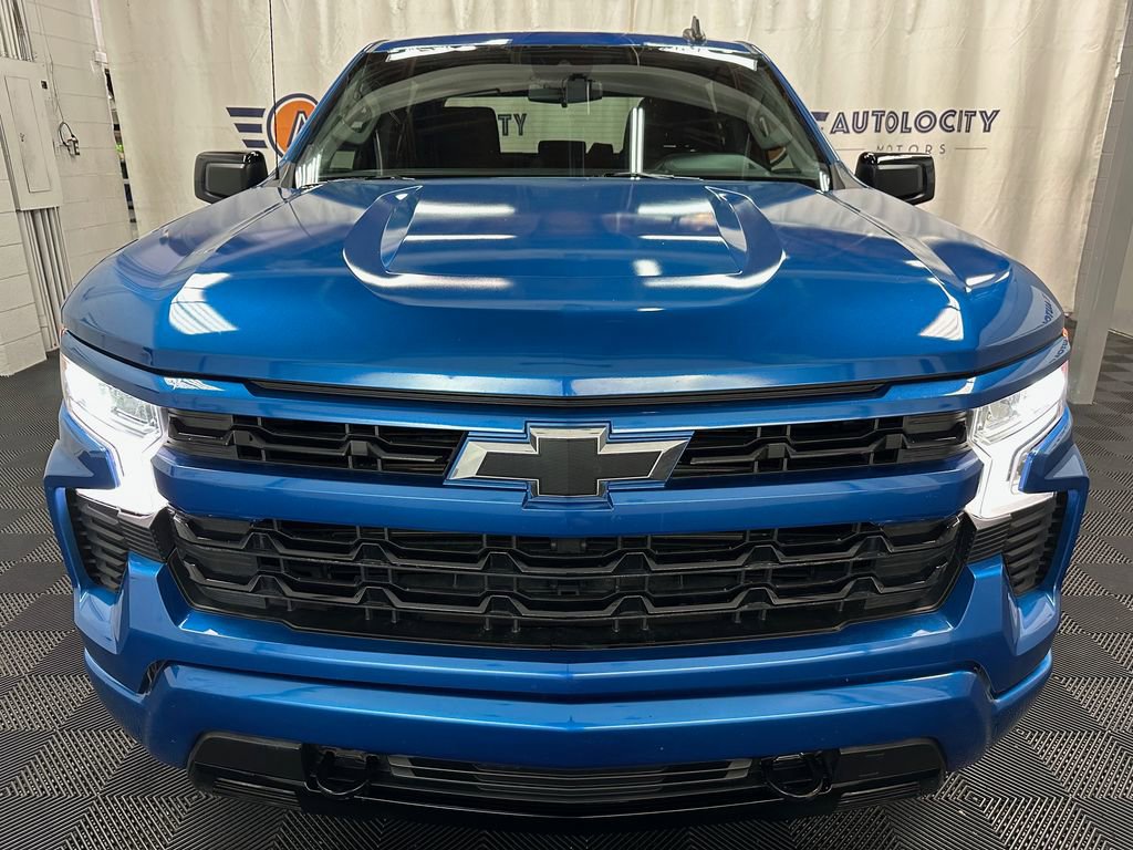 Used 2022 Chevrolet Silverado 1500 RST AWD/4WD image 3