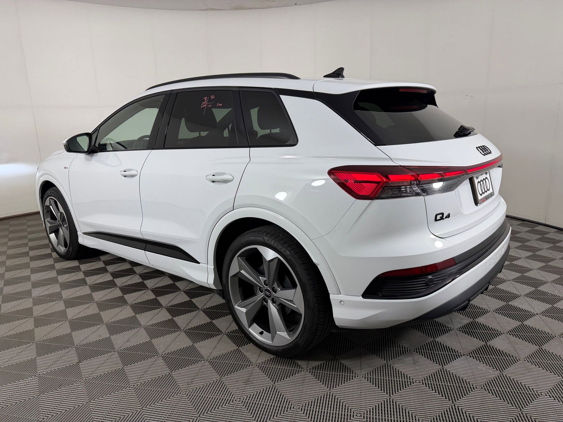 Used 2026 Audi Q4 e-tron Premium Plus w/ Premium Plus AWD/4WD image 3