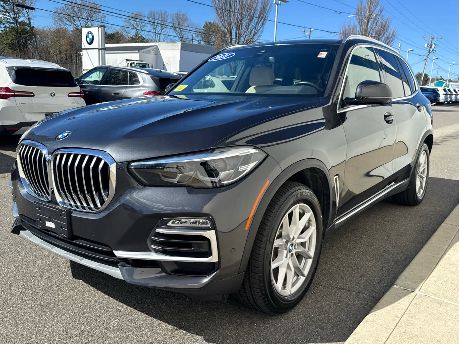 Used 2021 BMW X5 xDrive40i w/ Luxury Seating Package 2 AWD/4WD image 4
