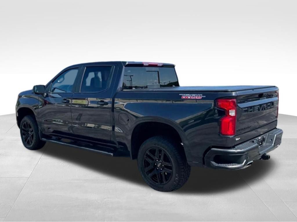 Used 2024 Chevrolet Silverado 1500 LT Trail Boss w/ LT Trail Boss Premium Package AWD/4WD image 5